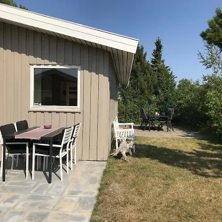 Cottage Near Lovely Beach 別荘